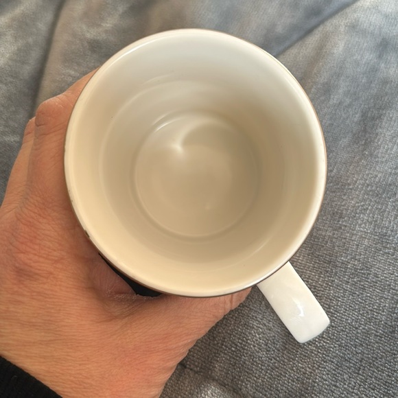 2 Carolyns Irish cream coffee mugs. White with gold rim. Collectors cup. New - Picture 4 of 8